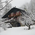La Coste - Alpes Francaise Nyaraló *