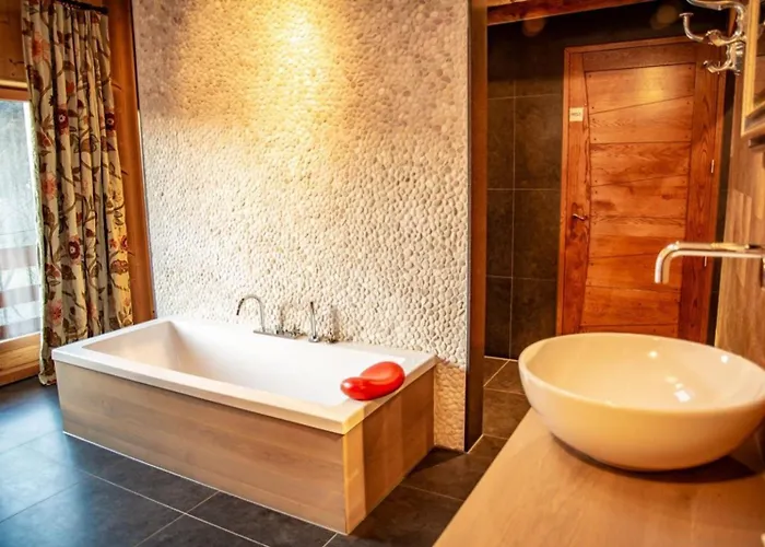 La Coste - Alpes Francaise 펜션 *